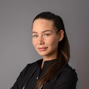 photo Dr. Chris Oana - Chirurgien Dentiste village des soins sablons